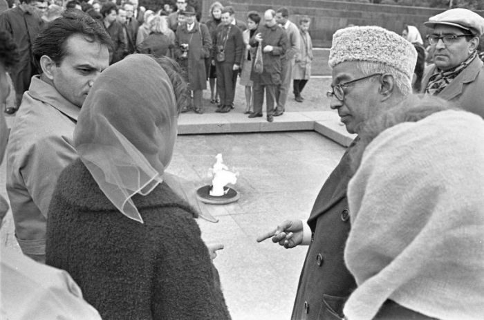 Вечный огонь. Как неугасающее пламя стало символом памяти о Великой Отечественной войне