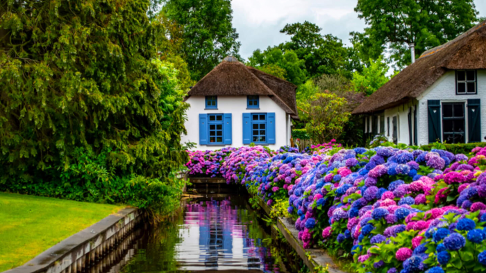 Пешком, на лодке или на осле: 9 мест, где нельзя ездить на машине