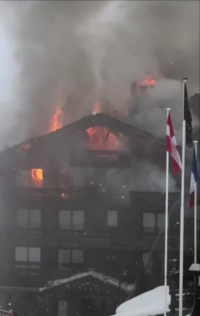 Главный краш соцсетей Максим Галкин* показал, как отдыхает с детьми в Куршевеле