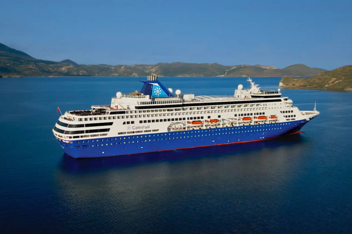 РИА Новости: россиян обязали покинуть круизный лайнер в Катаре до 7 марта