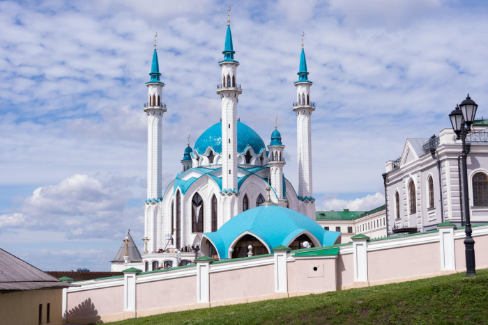 Куда поехать весной в России: 5 интересных направлений