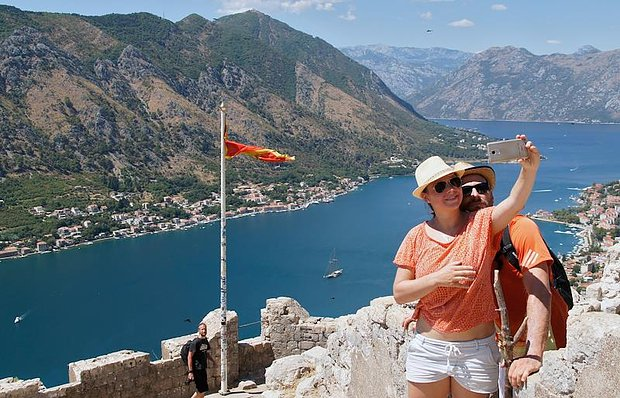 Куда поехать отдыхать летом 2026 года? Больше 20 направлений для отпуска в России и за границей