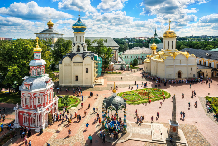 Куда поехать весной в России: 5 интересных направлений