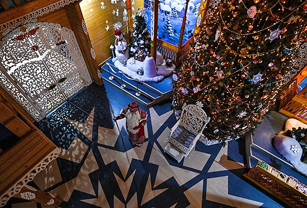 Резиденция Деда Мороза в Великом Устюге: как добраться, что посмотреть, сколько стоит поездка на Новый год — 2026