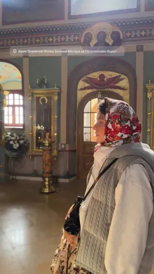 Корзины с цветами и фото из храма: как Виктория и Олег Шеляговы, Яна Рудковская, Татьяна Навка и другие звёзды отметили Пасху