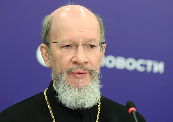 Советник патриарха Кирилла допустил захват мятежного монастыря на Афоне силой. Монахи пообещали защищать обитель