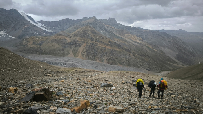 Шахдара-2025: последний поход по планете Памиракис. День 18. В этом цирке лишь два пути