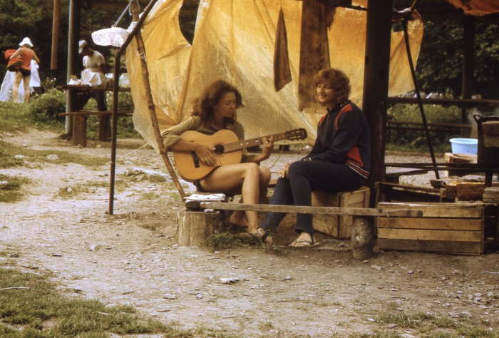 «Закрой глаза и держись за седло» Россиянка преодолела верхом на коне самые труднодоступные маршруты России. Как ей это удалось?