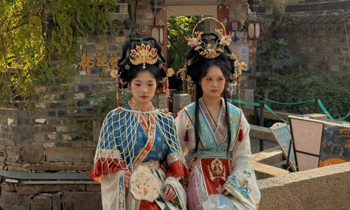 Музыкант из Архангельска Денис Стельмах поделился впечатлениями от поездки в Китай