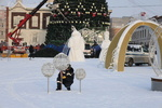 Новогодний городок начали разбирать на площади Свободы в Барнауле. Фото