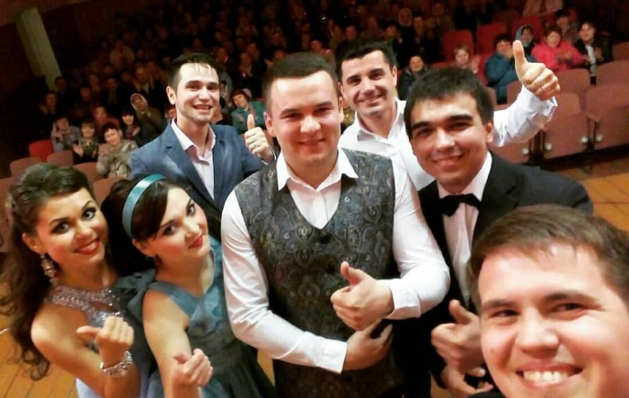 «Продюсер кулында кол булудан курыктым»: Опера сәхнәсеннән КамАЗга утырган Рәфкать язмышы