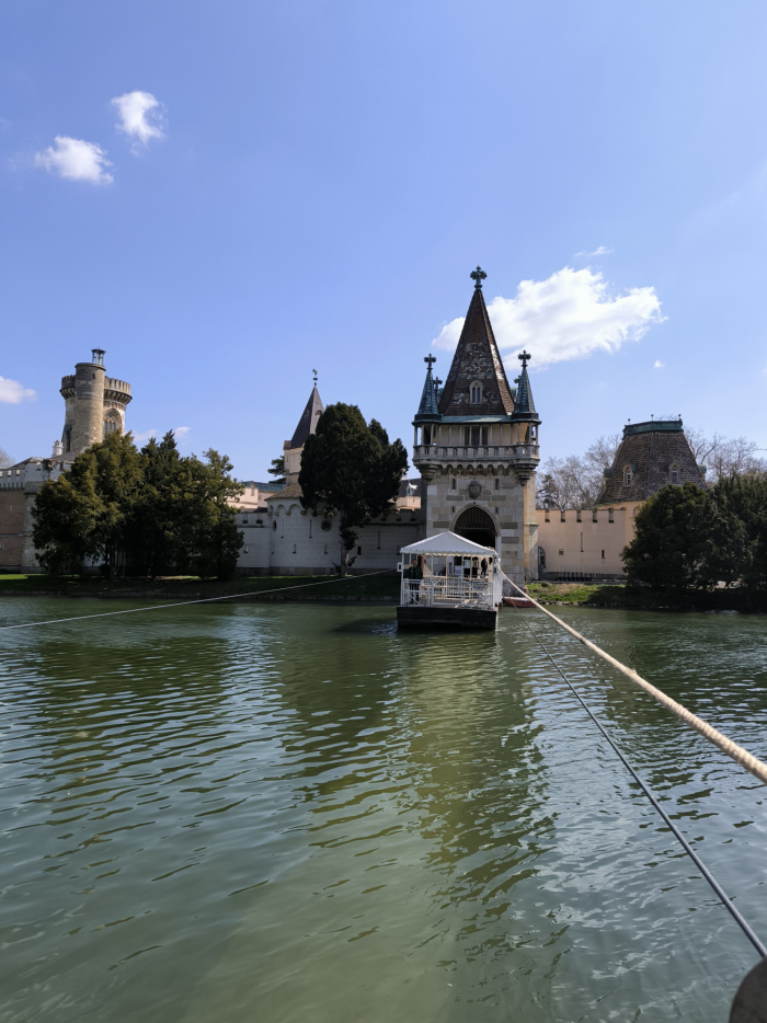 Пасхальные выходные, путешествие из провинции в европейскую столицу!