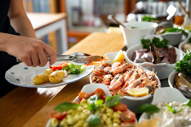 Где отдыхать в июле 2026 года? Лучшие направления в России и за границей