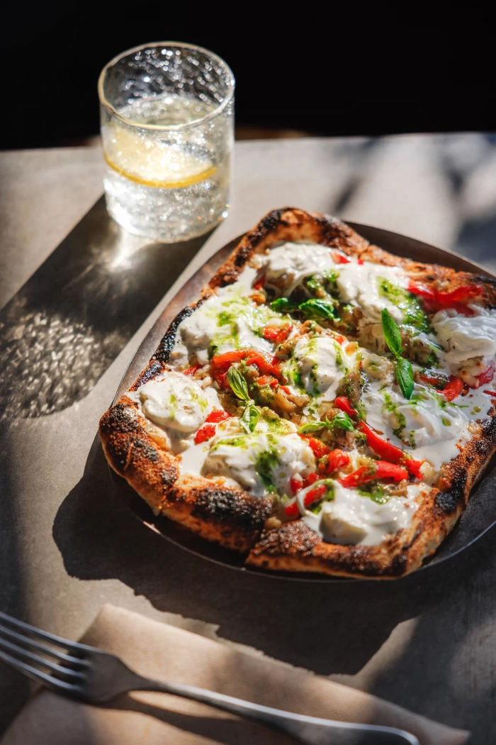 Ренессанс у моря: как знаковые рестораны Сочи переживают новую жизнь