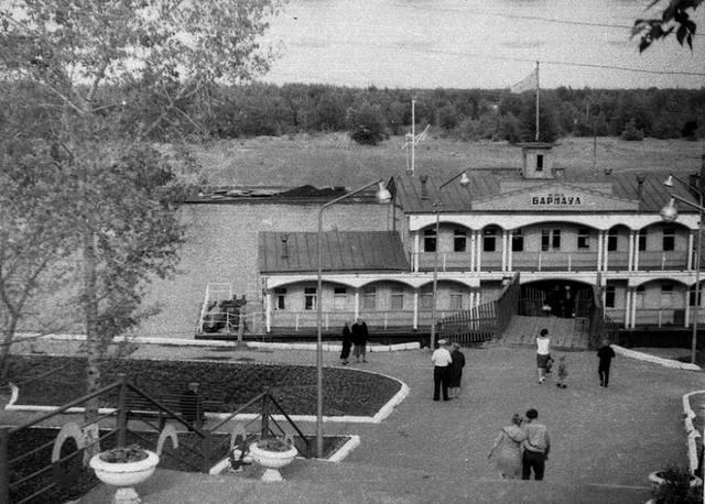 Последняя осень. Барнаульский Ковш в октябрьском забвении