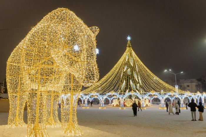 Главные новогодние ели Орла через призму времени