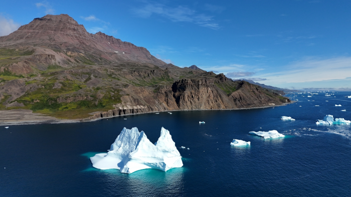 Сейф Земли: какие полезные ископаемые скрыты подо льдом Гренландии