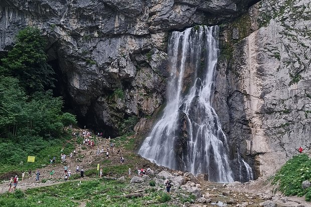 Куда поехать отдыхать летом 2026 года? Больше 20 направлений для отпуска в России и за границей