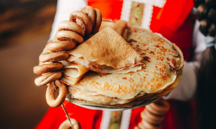 Когда начинается Масленица в 2026 году: все традиции масленичной недели по дням