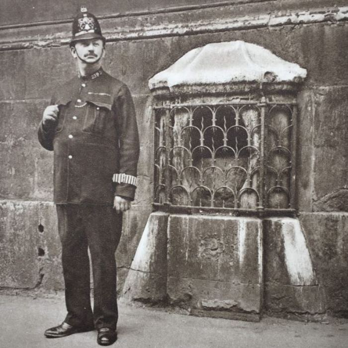 В чем секрет 1000-летнего «Лондонского каменя», о котором писал Шекспир и не только