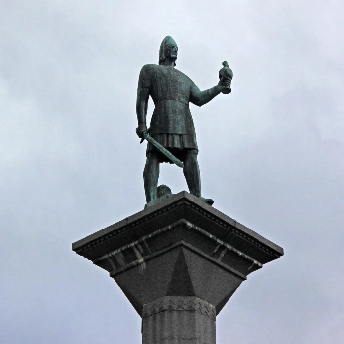 Первые века русской истории. Следы скандинавов