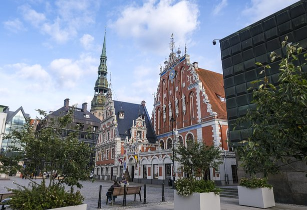 «Ситуация нерадостная». В Прибалтике — туристический кризис. Европейцы считают регион слишком опасным из-за близости к России