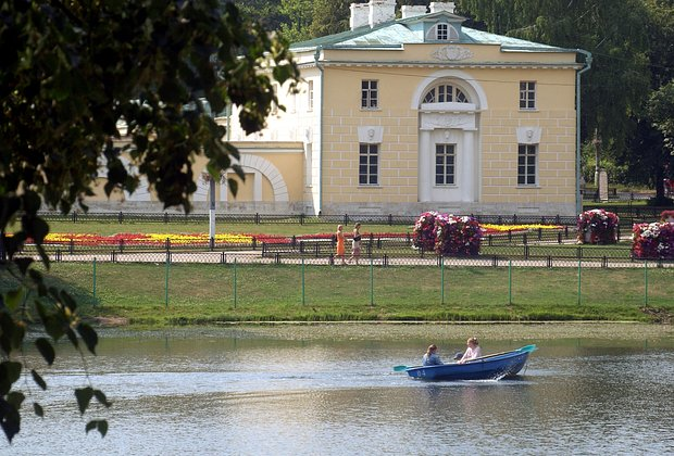 10 лучших усадеб Москвы: самые красивые парки города, которые стоит посетить