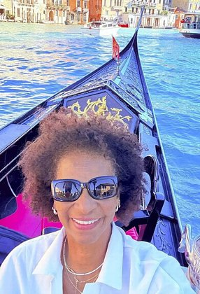 Однодневные путешествия помогли женщине справиться с бессонницей. Как короткие поездки стали новым трендом у туристов?