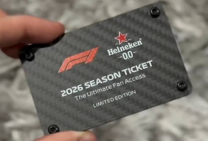 Сгонять на все этапы «Ф-1» при 28 днях отпуска за 20к фунтов – нереально? А он смог!