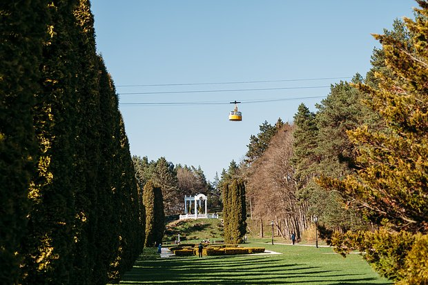 Куда поехать в апреле 2026 года? Отдых за границей и в России, на море и не только