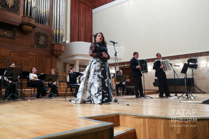 «Тавышың юк, дигәннәр иде»: Альбина Шаһиморатованың тулай торактан дөнья сәхнәсенә юлы