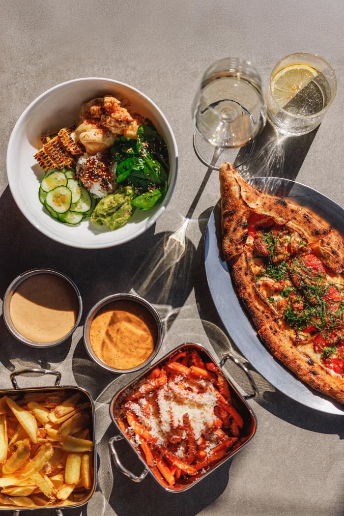 Ренессанс у моря: как знаковые рестораны Сочи переживают новую жизнь