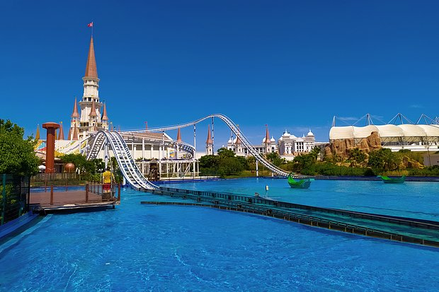 Куда поехать отдыхать летом 2026 года? Больше 20 направлений для отпуска в России и за границей