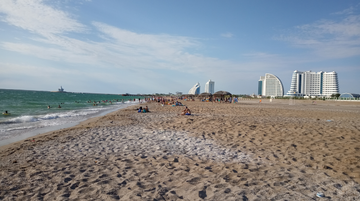 Каспийское море — это озеро?