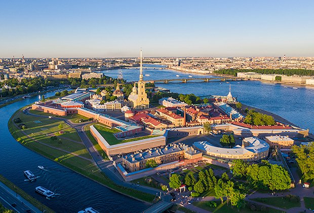 Что посмотреть в Санкт-Петербурге за два дня: план поездки на выходные в 2026 году