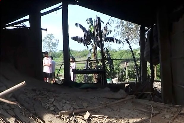 «Некуда бежать» Слон-убийца 14 лет преследует членов одной семьи. Всего он растоптал 25 человек, и по-прежнему на свободе