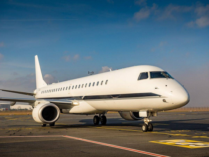 Почему самолеты совершают рейсы без пассажиров: необходимость или расчет?