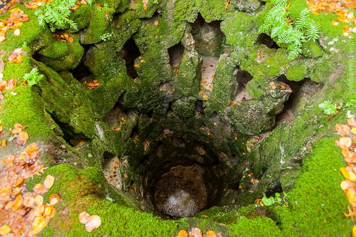 Колодец Посвящения, или Куда ведет перевернутая башня масонов