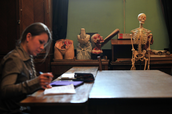 Метро, МГУ и Мосфильм: куда отправиться на экскурсию в Москве?