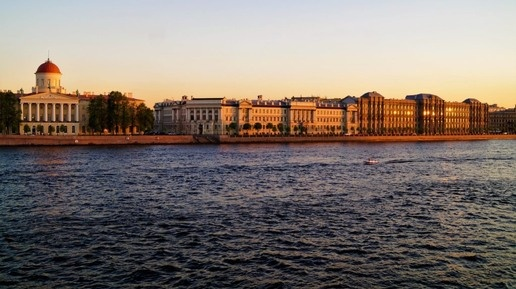 Никольские ряды в Питере "ушли с молотка" азербайджанским бизнесменам: гостиничный комплекс приобрел новых хозяев