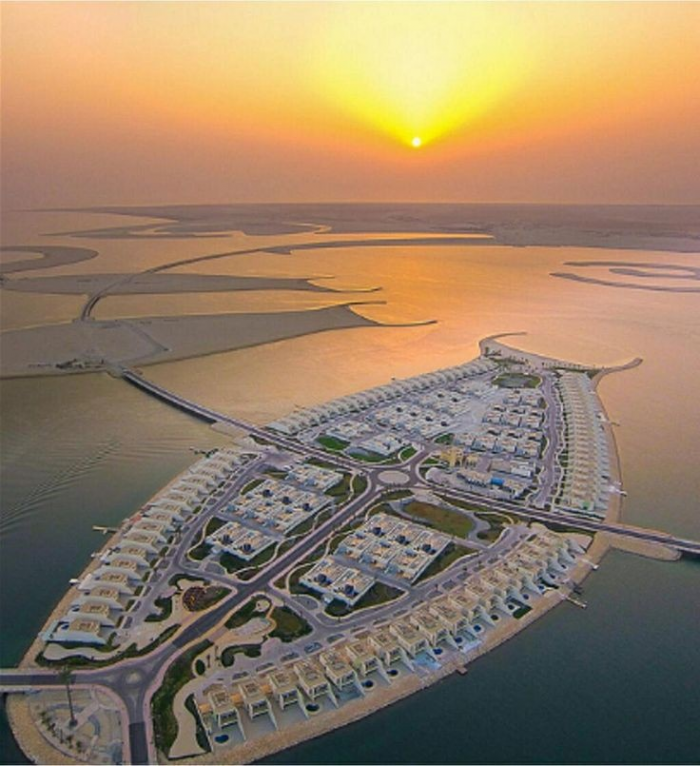 Основные факты о Бахрейне, который попал под удар Ирана.