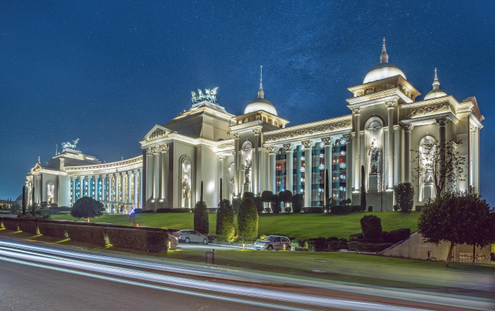 Маленькое королевство: самый сказочный отель Турции — The Land of Legends Kingdom Hotel — в котором этим летом будут отдыхать все