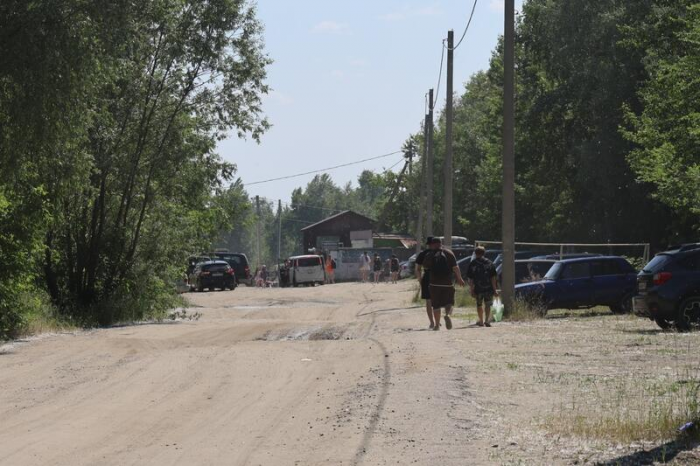 Солнце, песок и ожидание. Как выглядит городской пляж Барнаула в преддверии открытия