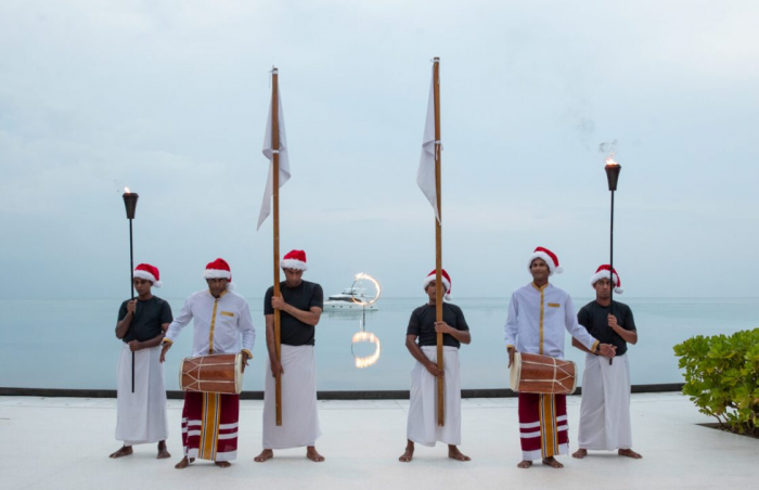 The Ritz-Carlton Maldives, Fari Islands представляет новогоднюю программу, посвященную стихии воды