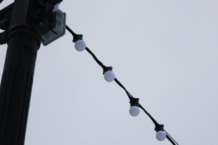 Барнаул сияет: на улице Льва Толстого завершается монтаж светового потолка