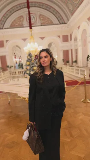 Саша Новикова и Федук с дочерью, Агата Муцениеце и Пётр Дранга, Антон и Елена Пинские, Карина Нигай и все-все смотрят "Щелкунчик" в Большом театре