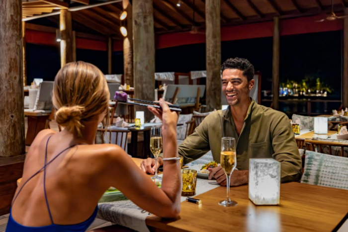 Новогодний сказочный сезон в отелях THE OZEN COLLECTION на Мальдивах