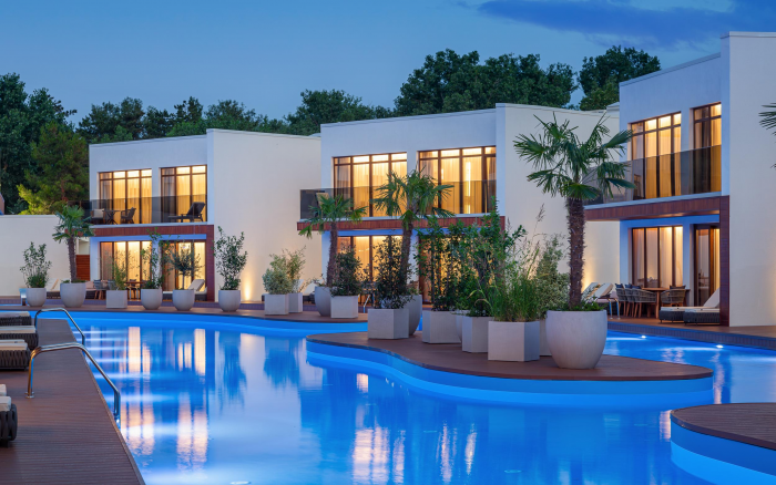 Исследовать остров и погрузиться в атмосферу сериала: чем заняться в отпуске в январе 2026