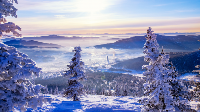 Топ-10 лучших горнолыжных курортов России для отдыха зимой 2025–2026