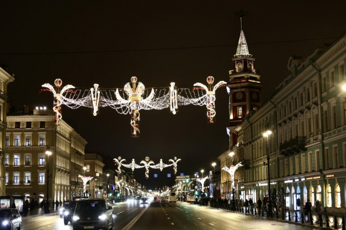В Петербурге создали больше десятка мест для уникальных новогодних фото
